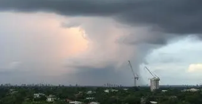 Região de Campinas está em área de risco para tempestade